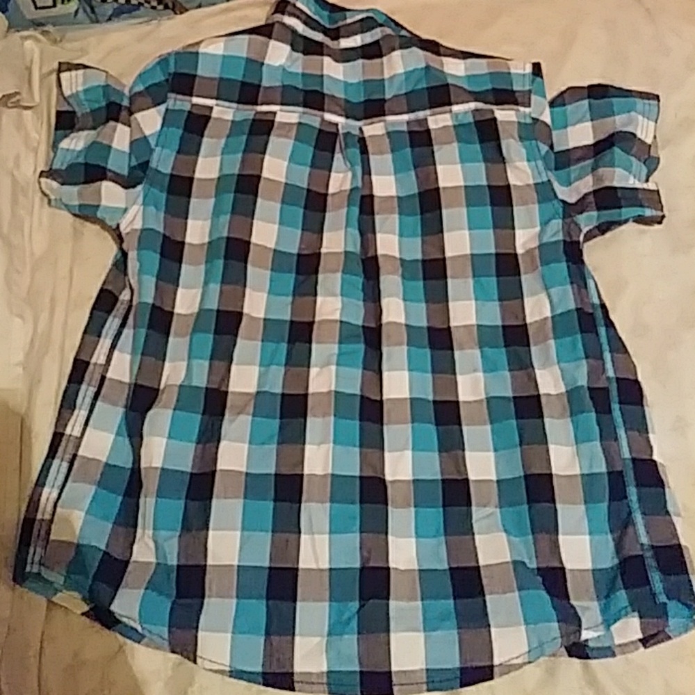 Button down shirt - Picture 2 of 2